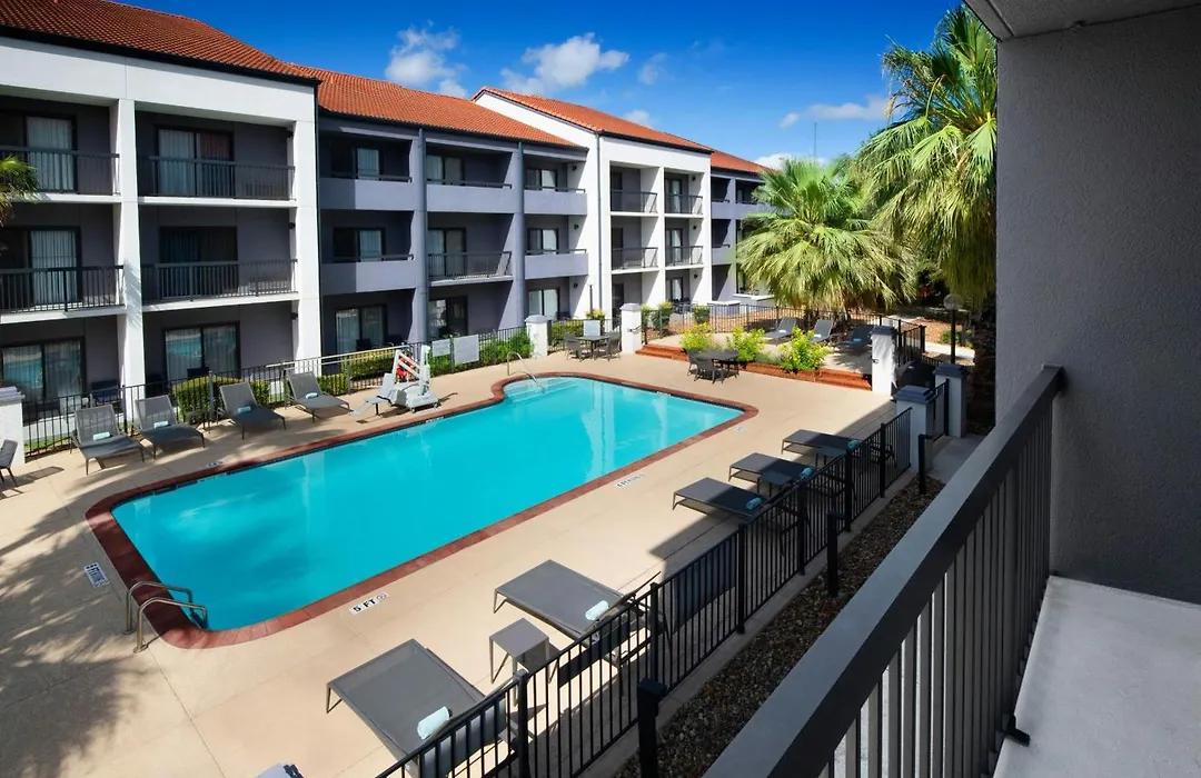 Courtyard By Marriott San Antonio Downtown-1
