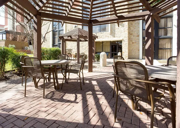 Drury Plaza Hotel San Antonio Airport